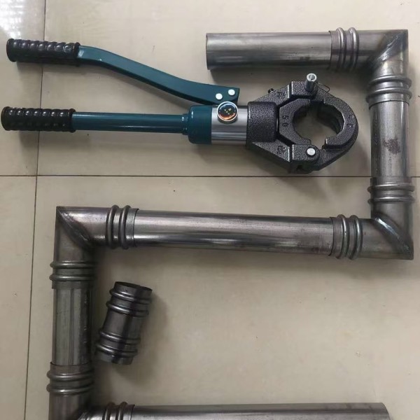 历城鑫亿呈冷却管